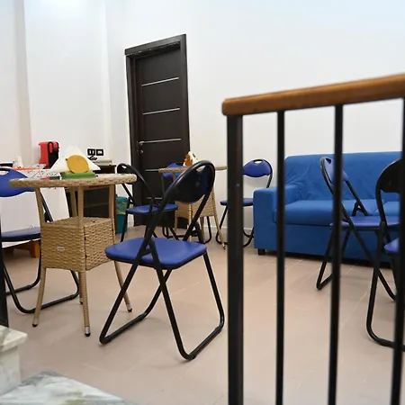 Mandevilla Home-2